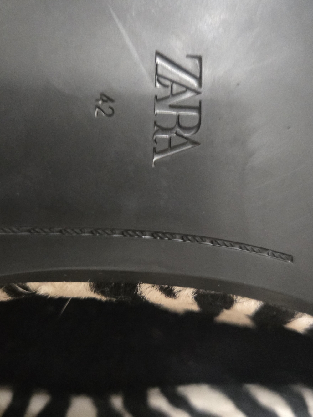 ZARA Zebra Print Loafers - Black & White Size 42/11 Dustbag Incl. NWT - Picture 9 of 12